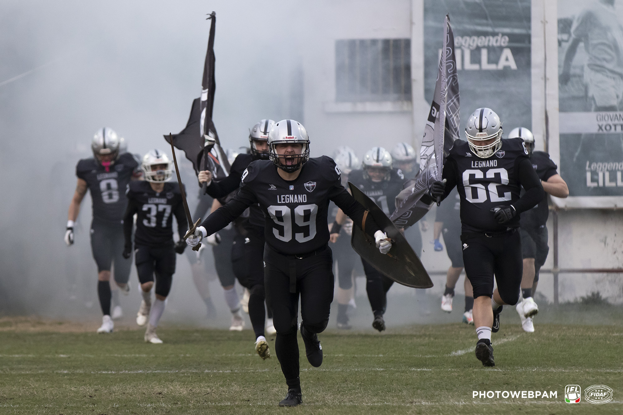 Tackle Senior